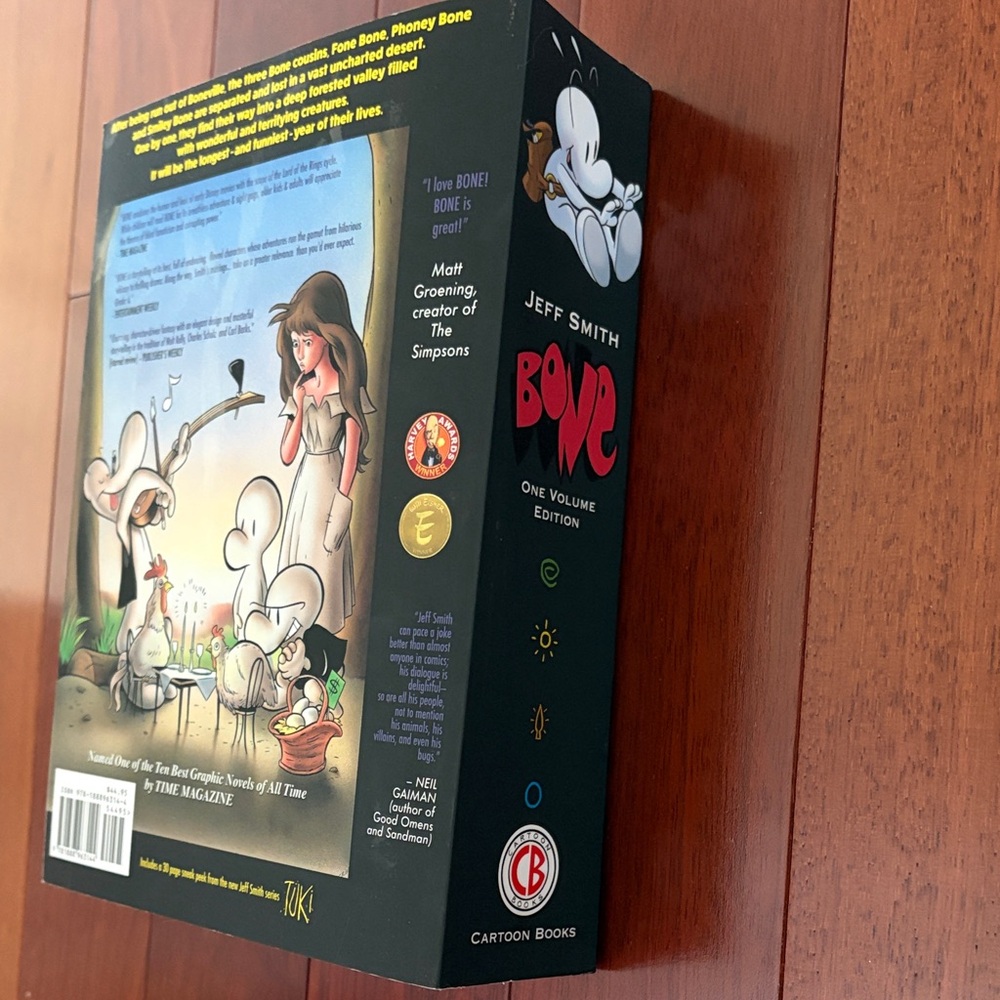 Bone by Jeff Smith - Graphic Novel (Green, Red) - Picture 3 of 4
